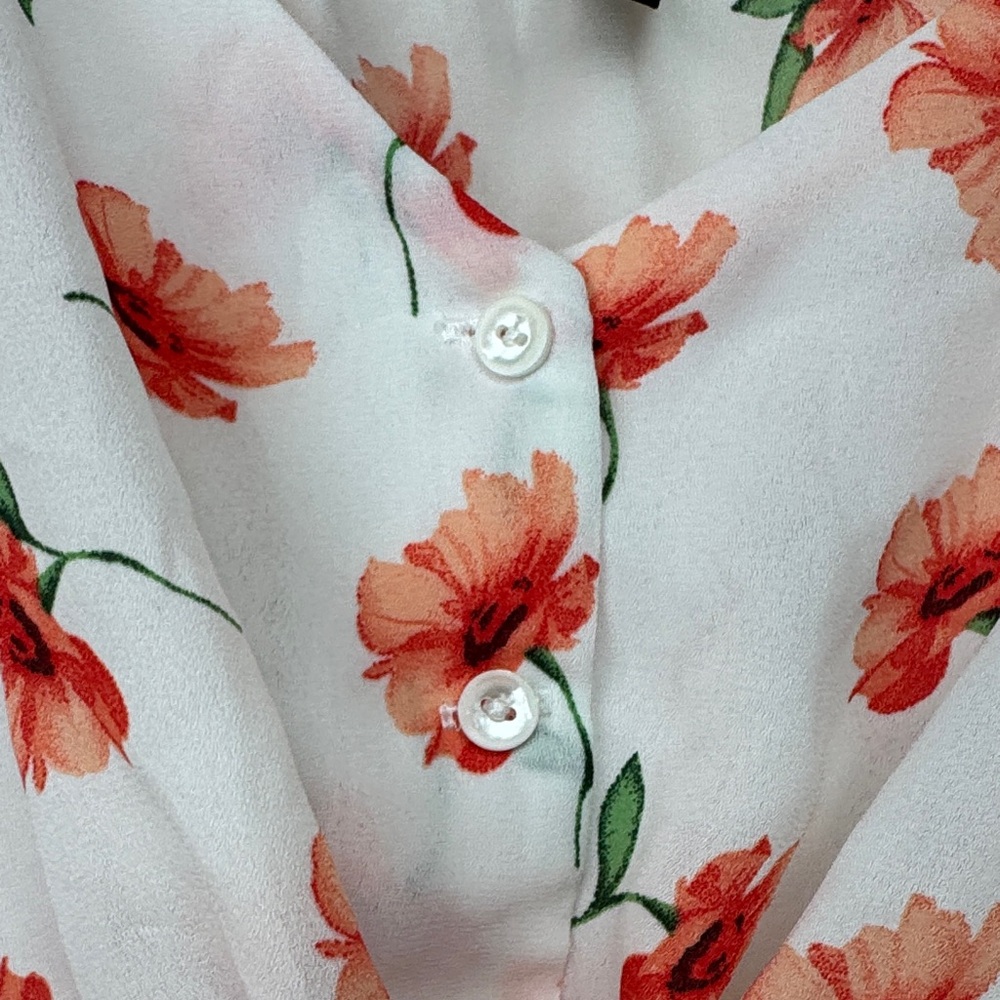 Floral Button-Front Tank Top - Picture 4 of 6